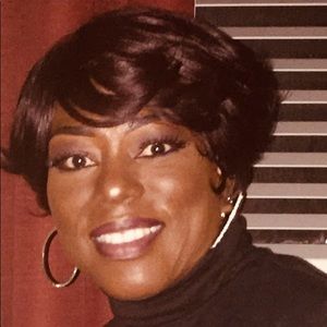 Meet your Posher, Phyllis